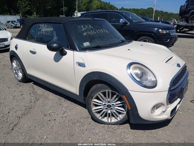 WMWWG9C52G3****** 2016 MINI Convertible