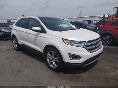 2016 Ford Edge