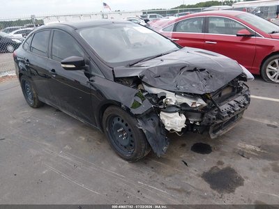 1FADP3H28JL****** 2018 Ford Focus