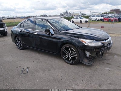 1HGCR3F97HA****** 2017 Honda Accord