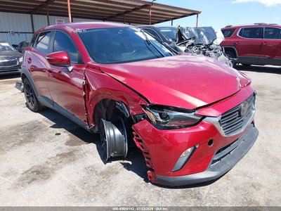 JM1DKFB78K1****** 2019 Mazda CX-3