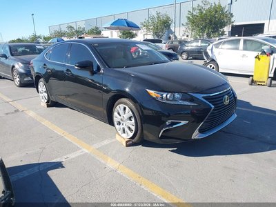 JTHBK1GG3F2****** 2015 Lexus ES