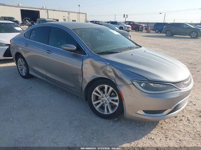 1C3CCCABXFN****** 2015 Chrysler 200