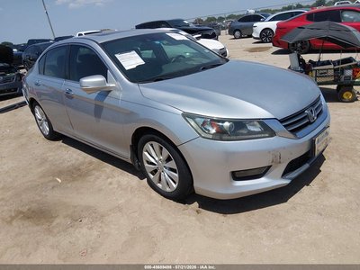 1HGCR2F8XFA****** 2015 Honda Accord