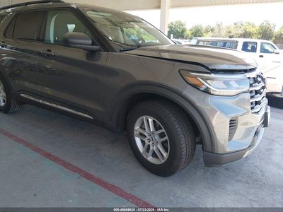 2025 Ford Explorer