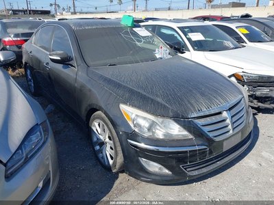 KMHGC4DD7EU****** 2014 Hyundai Equus