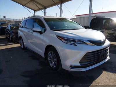 2023 Toyota Sienna