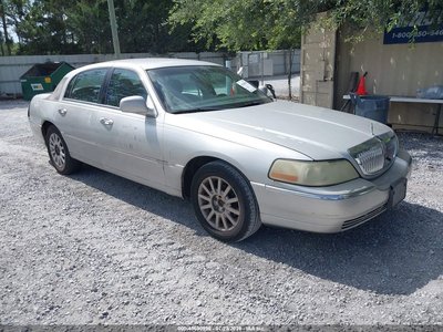 1LNHM81W17Y****** 2007 Lincoln Town Car