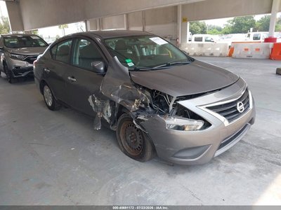 3N1CN7APXHL****** 2017 Nissan Versa
