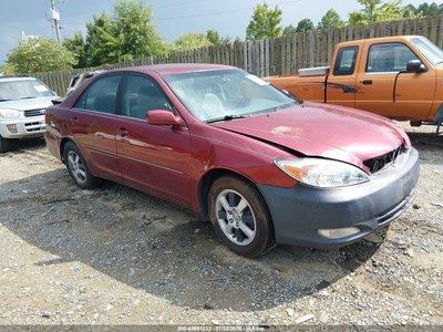 2004 Toyota Camry