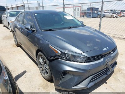 3KPF24AD7PE****** 2023 Kia Forte
