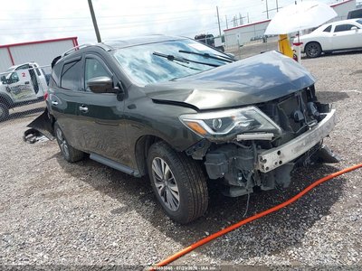 5N1DR2MN9HC****** 2017 Nissan Pathfinder