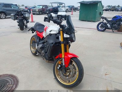 JYARN80E8RA****** 2024 Yamaha XSR900