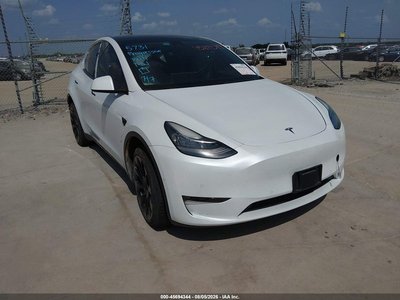 5YJYGDEE8MF****** 2021 Tesla Model Y