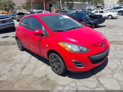 JM1DE1KZXE0****** 2014 Mazda 2