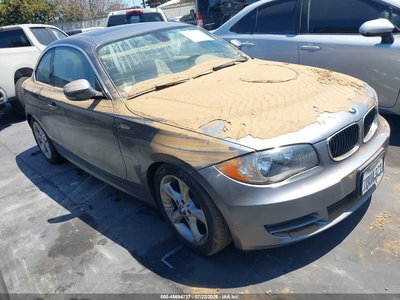 WBAUP9C5XBV****** 2011 BMW 1 Series