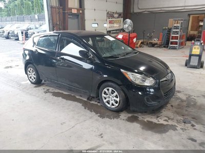 KMHCT5AE5CU****** 2012 Hyundai Accent