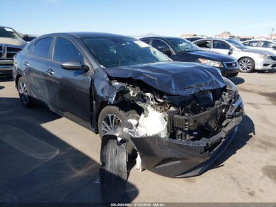 3KPF24AD8RE****** 2024 Kia Forte