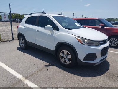 3GNCJLSB1HL****** 2017 Chevrolet Trax
