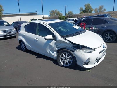 JTDKDTB3XE1****** 2014 Toyota Prius C
