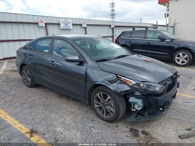 3KPF24AD8RE****** 2024 Kia Forte