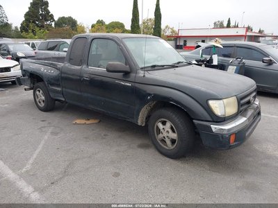 2000 Toyota Tacoma