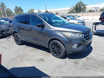 1FMCU0GD6HU****** 2017 Ford Escape