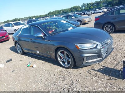 WAUB4CF51KA****** 2019 Audi S5