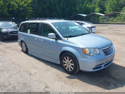 2016 Chrysler Town & Country