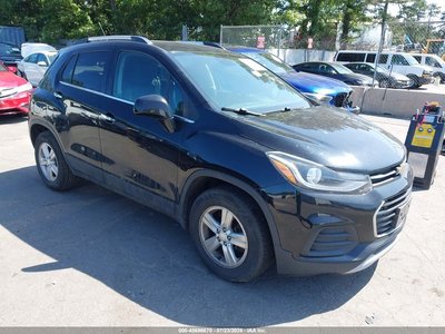 3GNCJLSB9JL****** 2018 Chevrolet Trax