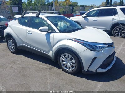 JTNKHMBX2L1****** 2020 Toyota C-HR