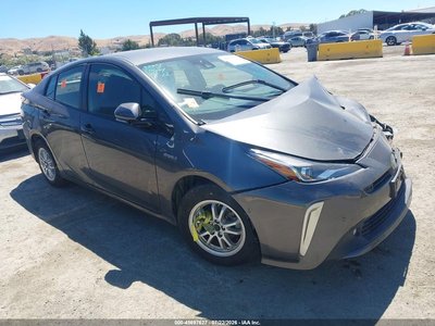JTDL9RFU2K3****** 2019 Toyota Prius