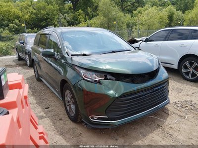 2021 Toyota Sienna