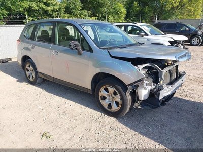 JF2SJAAC4GG****** 2016 Subaru Forester