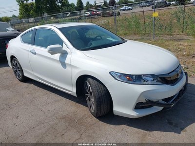 1HGCT1B65HA****** 2017 Honda Accord