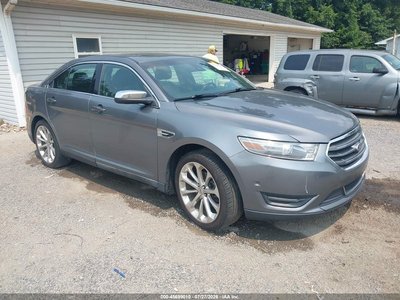 2013 Ford Taurus