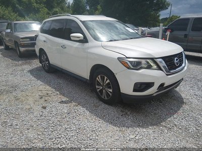 2017 Nissan Pathfinder