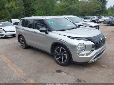 2022 Mitsubishi Outlander