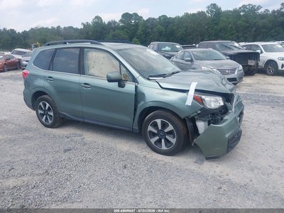 JF2SJAJC8JH****** 2018 Subaru Forester