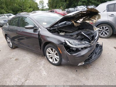 2015 Chrysler 200