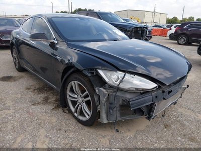 5YJSA1H16EF****** 2014 Tesla Model S
