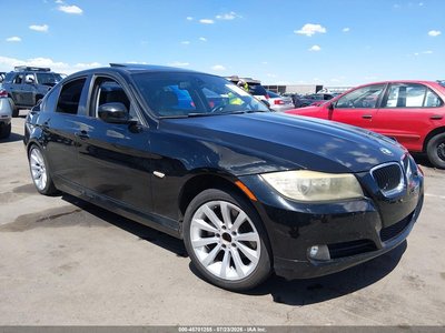 WBAPH5G59BN****** 2011 BMW 3 Series