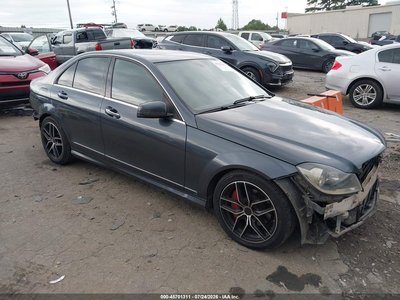 2014 Mercedes-Benz C 250
