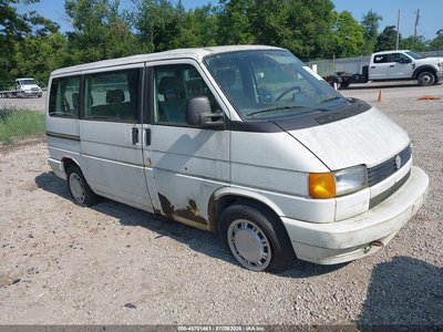 WV2KC0704PH****** 1993 Volkswagen EuroVan