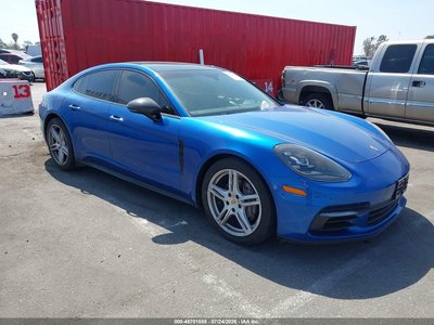 WP0AA2A74KL****** 2019 Porsche Panamera