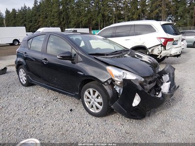 JTDKDTB34H1****** 2017 Toyota Prius C