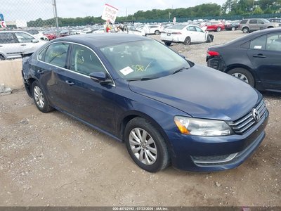 1VWBH7A32CC****** 2012 Volkswagen Passat