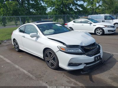 1HGCT2B0XHA****** 2017 Honda Accord