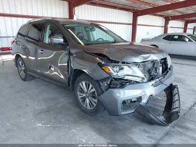 2020 Nissan Pathfinder