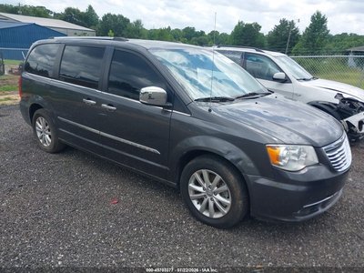 2015 Chrysler Town & Country